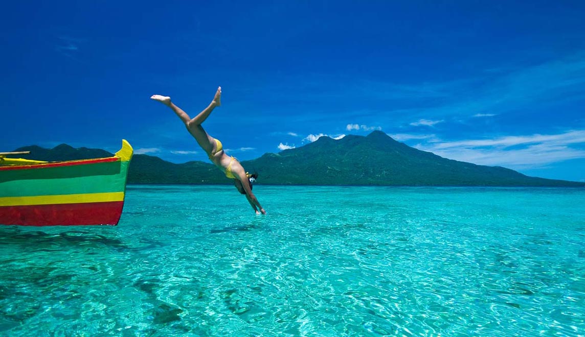 Davies Camiguin Colors